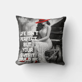 Almofada Customized Red Hat Piano Glam Fashion Quote Chic