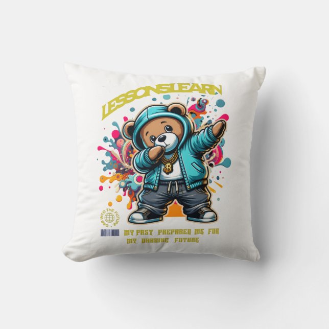 ALMOFADA DABBING FUTURE LESSONS LEARN THROW PILLOW (Frente)