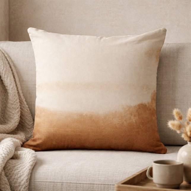 Almofada de lançamento com listra dourada terrosa (A structured taupe stripe and gentle gold linework bring calm order to layered neutral rooms.)