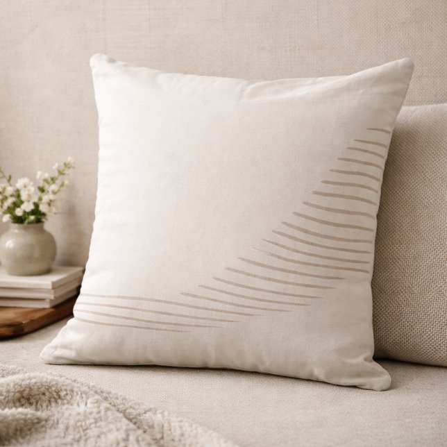 Almofada de lançamento de linhas fluidas Taupe (Asymmetrical taupe lines introduce gentle movement to balanced, neutral interiors.)
