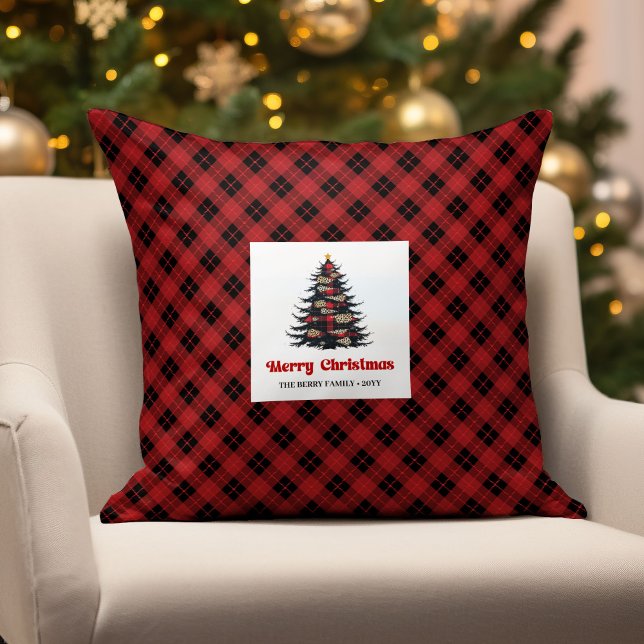 Almofada de Natal com Xadrez de Búfalo e Nome Pers (Stylish Buffalo Check Christmas Name Throw Pillow)