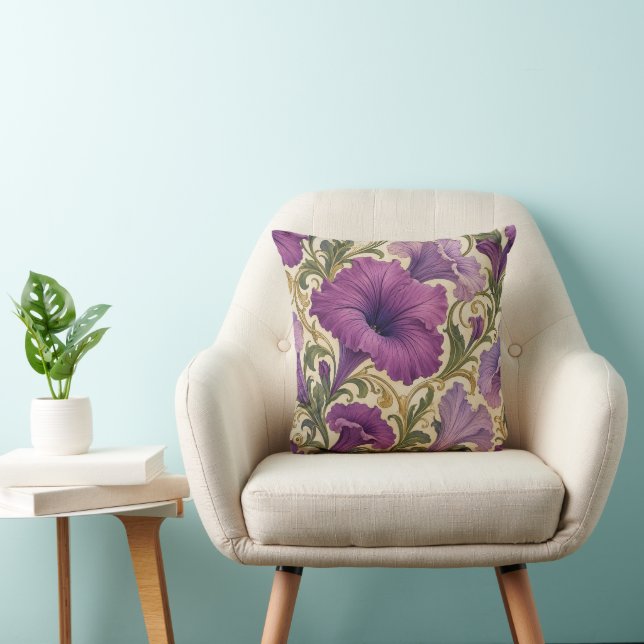 Almofada Decoração Art Nouveau Roxa Petúnia  (Cadeira)