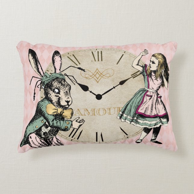 Almofada Decorativa Alice e o Rabbit (Frente)