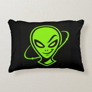Almofada Decorativa Alienígena Verde Boa Sorte 