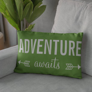 Almofada Decorativa Aventureiro de Tipografia Verde Fresca