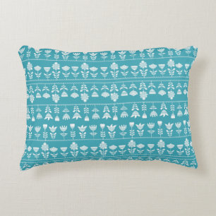 Almofada Decorativa Azul escandinavo com flores brancas