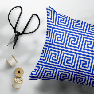 Almofada Decorativa Azul-padrão dos quadrados-chave gregos