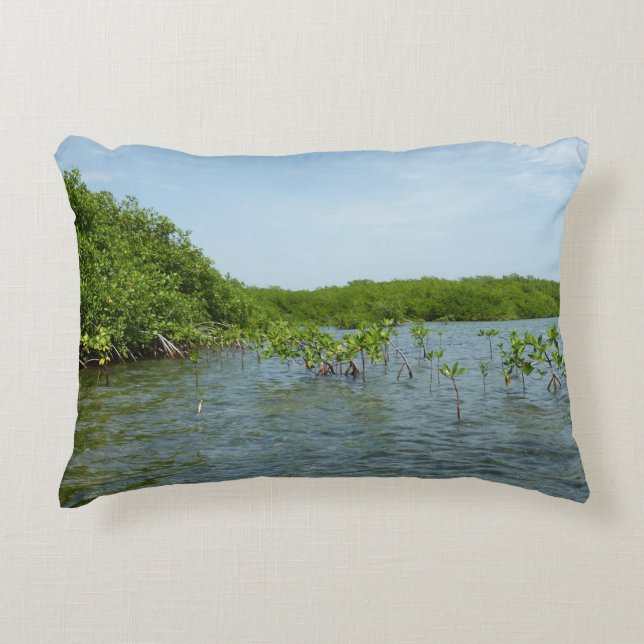 Almofada Decorativa Baby Mangrove Trees no Caribe (Frente)