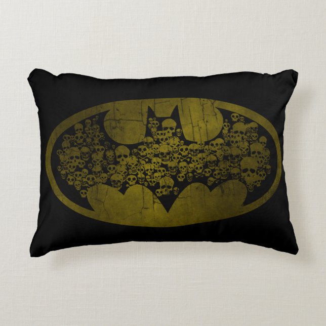 Almofada Decorativa Batman Symbol | Skulls in Bat Logo (Frente)