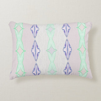 Almofada Decorativa BeanBloom C/M em um travesseiro de destaque