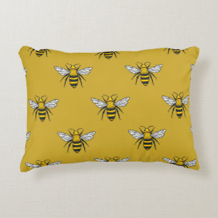 Almofada Decorativa Bee Haven: Padrão Amarelo Vintage