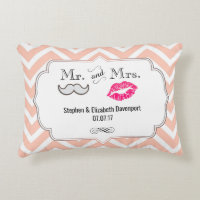 bigode e Lábios Sr. & Peach Chevron Wedding