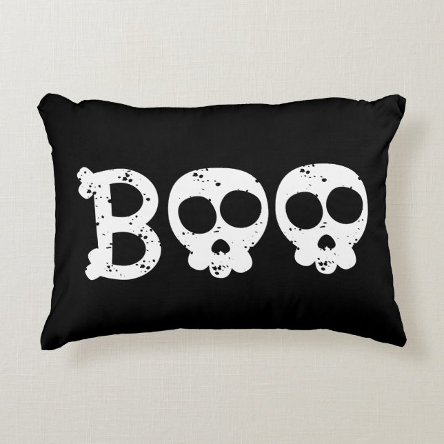 Almofada Decorativa Black and White Bony Skull Boo (Frente)