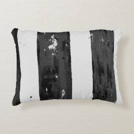 Almofada Decorativa Black e White Strike