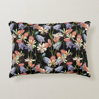 Almofada Decorativa Bladder Campion Bells: Watercolor Floral