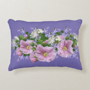 Almofada Decorativa Borda Floral Hollyhocks no Fundo Periwinkle