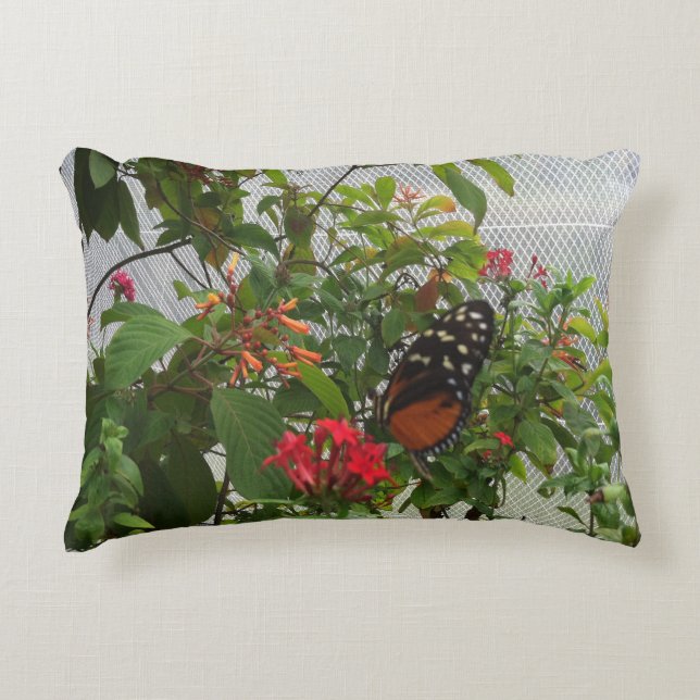 ALMOFADA DECORATIVA BOTÃO LARANJA (Frente)