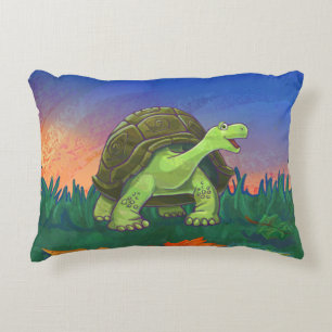 Almofada Decorativa Cabeças de tartaruga e caudas