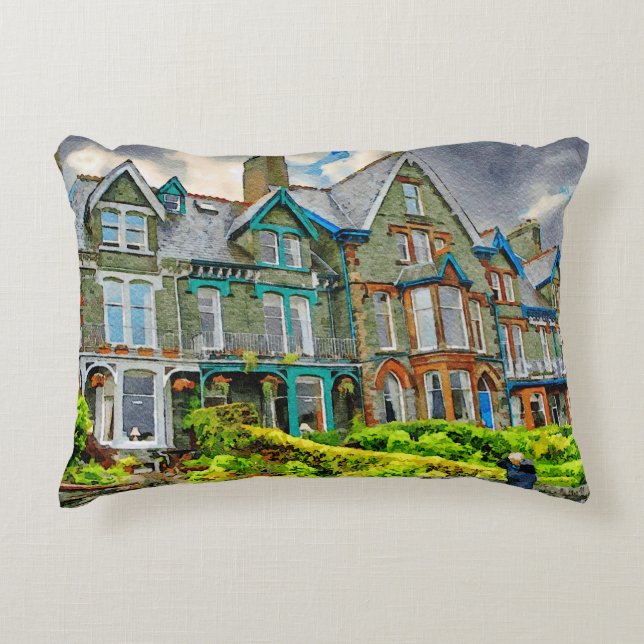 Almofada Decorativa Casa vitoriana em Keswick pintada em aquarela (Frente)