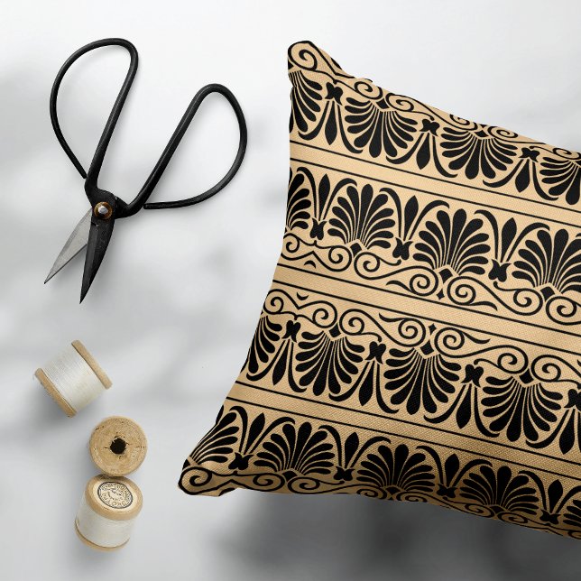 Almofada Decorativa Castanho árabe mediterrânico grego (Criador carregado)