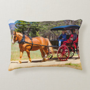 ALMOFADA DECORATIVA CAVALO E CARRUAGEM - PINTAMENTE