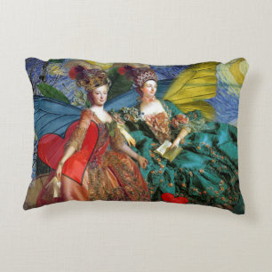 Almofada Decorativa Clássica Gemini Whimsical Butterfly Mulher