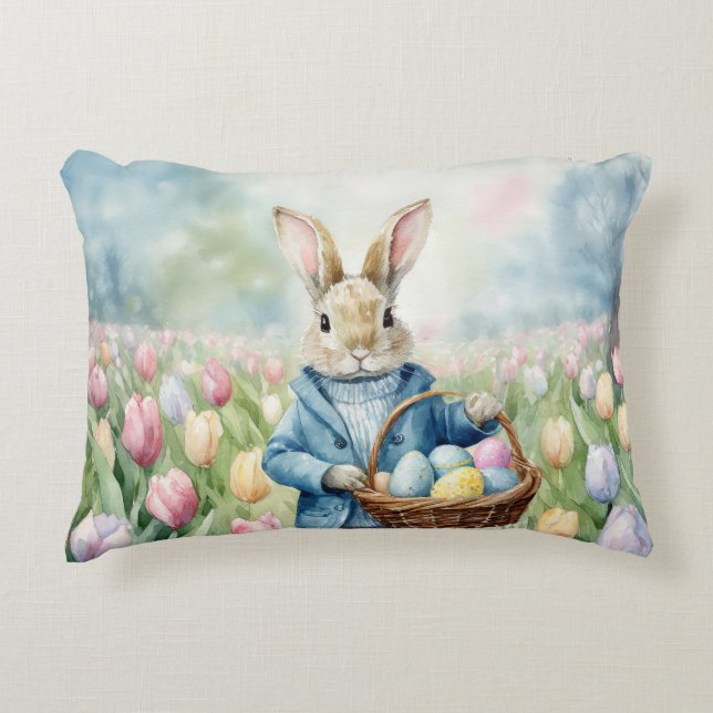 Almofada Decorativa Coelhinho da Páscoa num campo de Tulips (Frente)