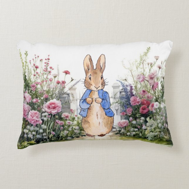 Almofada Decorativa Coelho clássico em seu jardim (Frente)