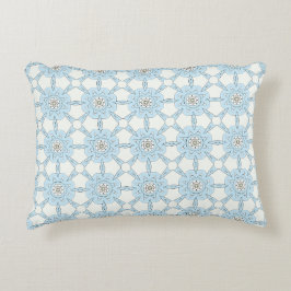 almofada decorativa com um padrão geométrico