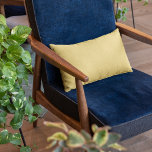 Almofada Decorativa Cor Comum Sólido Jasmine<br><div class="desc">Cor Jasmine simples do abstrato #FFE48C</div>