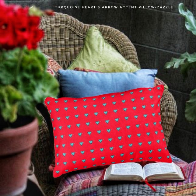 Almofada Decorativa Coração e Seta Turquesa (Criador carregado)