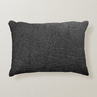Almofada Decorativa Couro preto: textura em tela fechada.