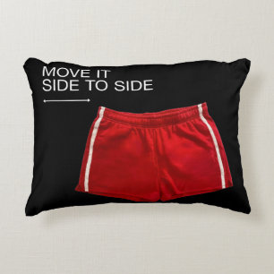 Almofada Decorativa Cueca Esportiva Vermelha Mexe de um Lado para o Ou