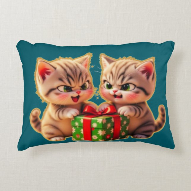 Almofada Decorativa **Cute Kittens Fighting Over a Gift – Funny Christ (Frente)