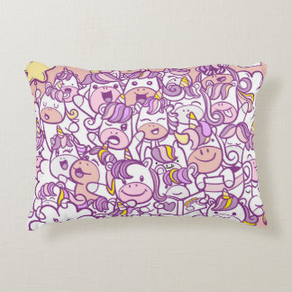 Almofada Decorativa Cute Unicorn Pony: Coleção de Doodles Mágicos