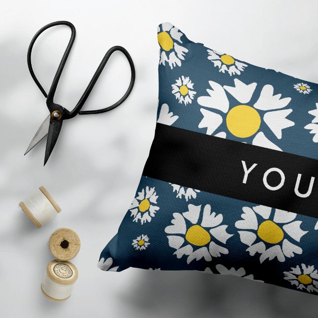 Almofada Decorativa Daisy Pattern, White Daisies, Seu Nome (Criador carregado)