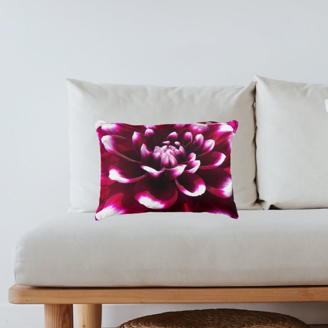 Almofada Decorativa Deep Pink and White Dahlia Floral (In Situ Sofa)