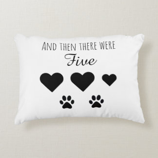 Almofada Decorativa E então havia cinco