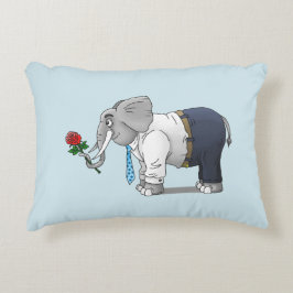 Almofada Decorativa Elefante Romântico segura uma Rosa Vermelha