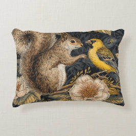 Almofada Decorativa Esquilo e Canário Amarelo com Padrão de Flores