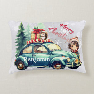 Almofada Decorativa Este Travesseiro de Destaque de Natal com um carro