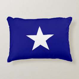 Almofada Decorativa Estrela Branca de Sinalizador Azul Bonnie