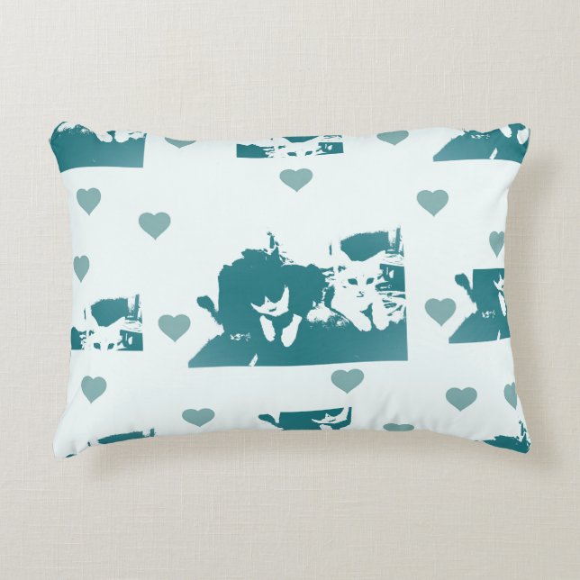 Almofada Decorativa Feline Friends. Adorable Kitten Duo. (Frente)