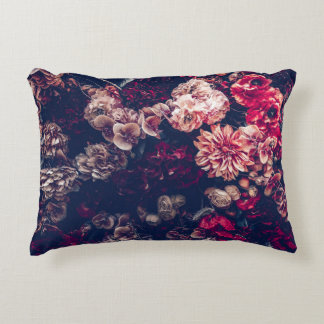 Almofada Decorativa Flores Artificiais Vintage: Fundo da Parede