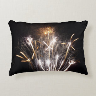 Almofada Decorativa Fogos de Artifício Brancos e Dourados II Celebraçã