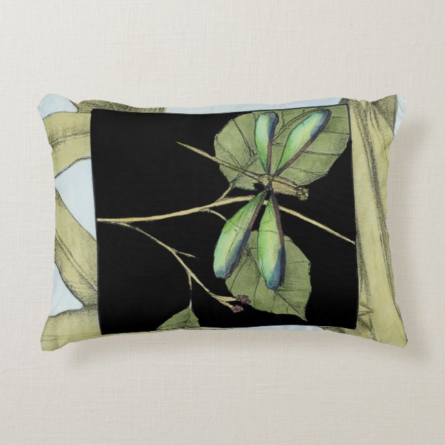 Almofada Decorativa Folgas com Interesse de Dragonfly por Jennifer Gol (Frente)