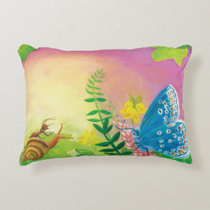 Almofada Decorativa Formiga, caracol e borboleta azul de Chapman  