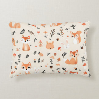 Almofada Decorativa Fox e Padrão de Coelhinho da Floresta Bonita em Br