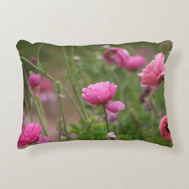 Almofada Decorativa Fuchsia Ranunculus (Frente)