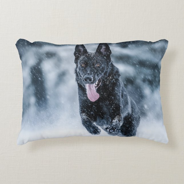 Almofada Decorativa German shepherd preto no Cobrir da escova de neve (Frente)